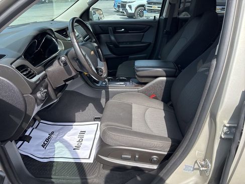 Used 2017 Chevrolet Traverse LT AWD/4WD image 15