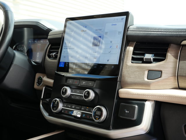 Used 2024 Ford Expedition Max Limited AWD/4WD image 22