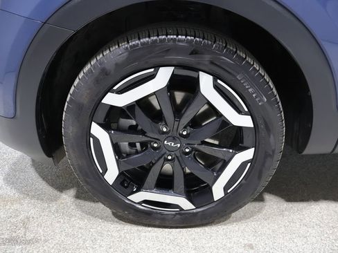 Used 2025 Kia Telluride S AWD/4WD image 7