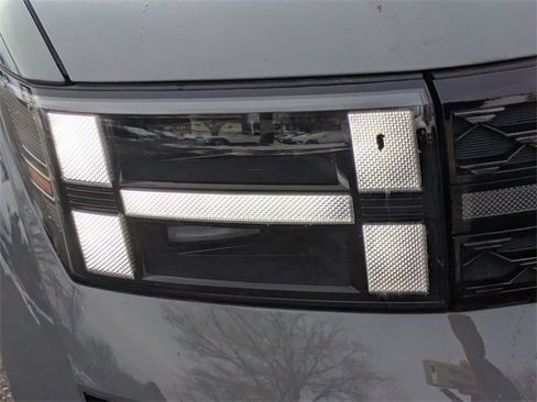 Used 2025 Hyundai Santa Fe Calligraphy image 10