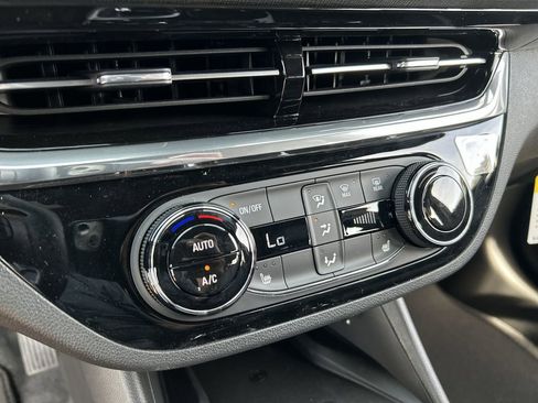 New 2026 Buick Envista Sport Touring w/ Convenience I Package image 21