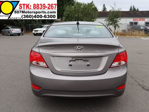 Used 2017 Hyundai Accent SE image 6