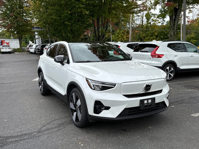 Certified 2023 Volvo C40 P8 Recharge Ultimate AWD/4WD image 5