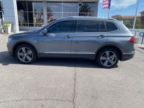 Used 2019 Volkswagen Tiguan SEL Premium AWD/4WD image 10