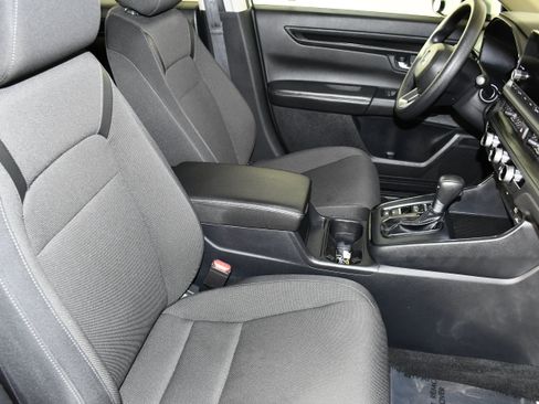 Used 2025 Honda CR-V LX image 40