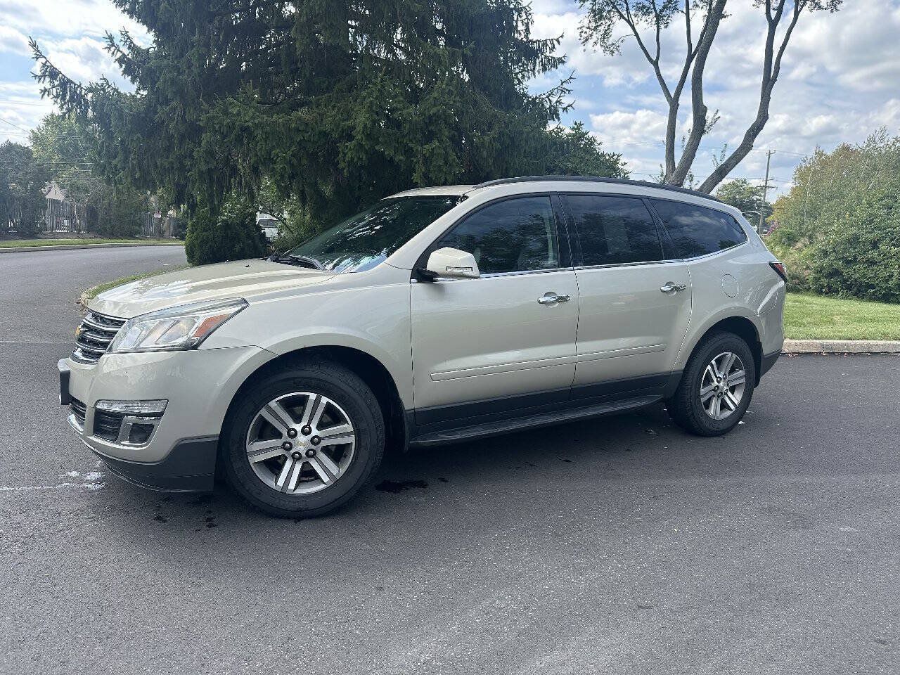 Used 2016 Chevrolet Traverse LT AWD/4WD image 4