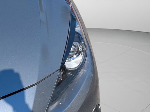 Used 2016 MAZDA MAZDA3 i Sport w/ Preferred Equipment Package image 13