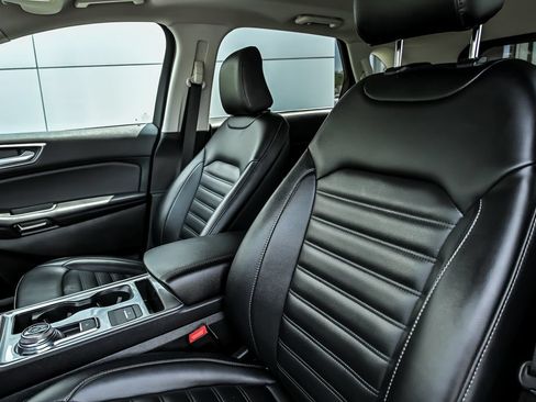 Certified 2023 Ford Edge SEL w/ Convenience Package AWD/4WD image 14