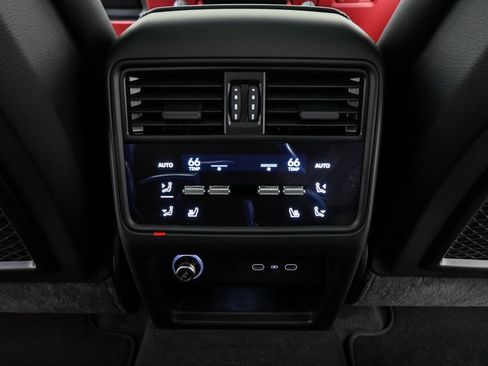 New 2026 Porsche Cayenne S image 21