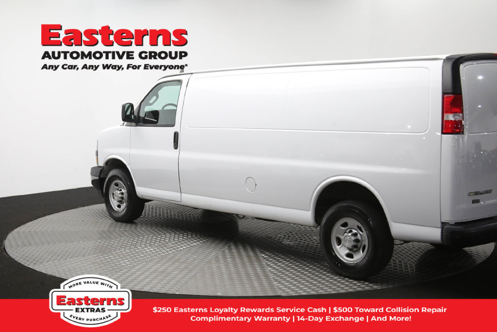 Used 2019 Chevrolet Express 2500 Extended RWD image 62