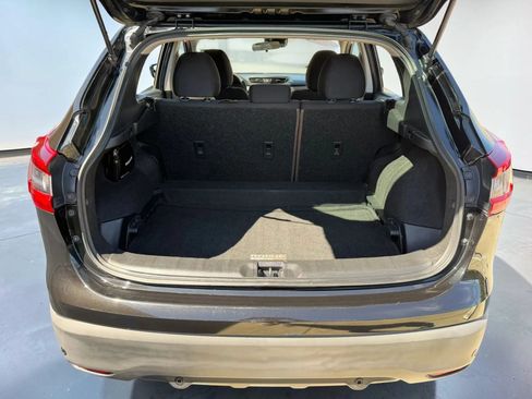 Used 2021 Nissan Rogue Sport S FWD image 24