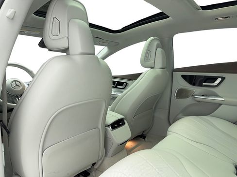 Used 2023 Mercedes-Benz EQE 350+ Sedan image 39