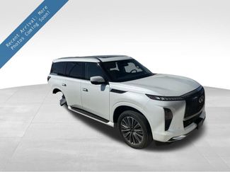 Used 2025 INFINITI QX80 Luxe video 1