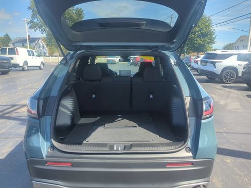 Used 2025 Honda HR-V Sport image 17