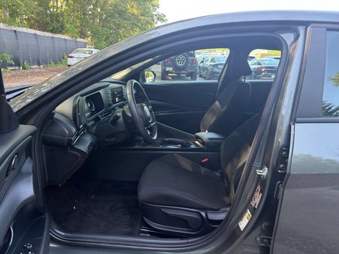 Used 2026 Hyundai Elantra Sport FWD image 21
