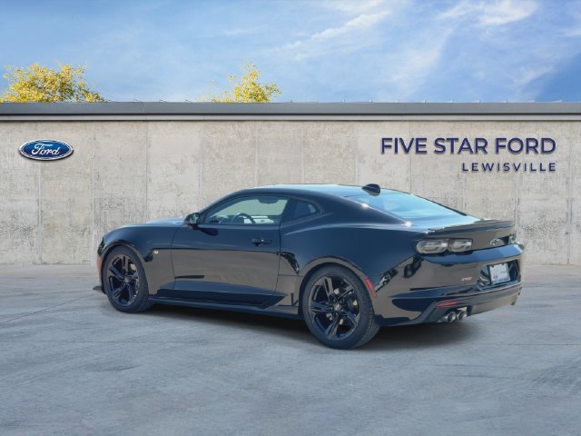 Used 2022 Chevrolet Camaro LT RWD image 6