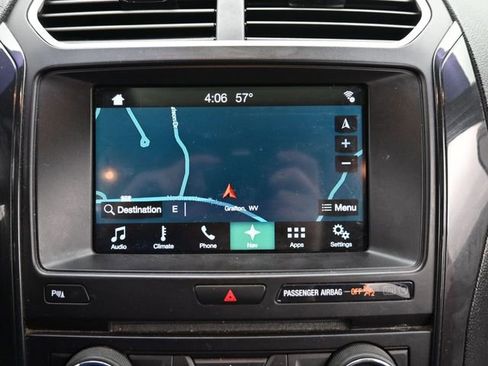 Used 2017 Ford Explorer XLT w/ Equipment Group 202A image 20