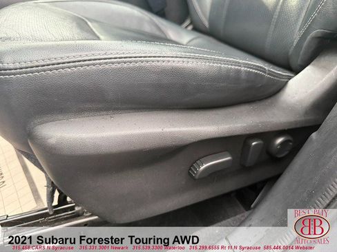 Used 2021 Subaru Forester Touring image 17