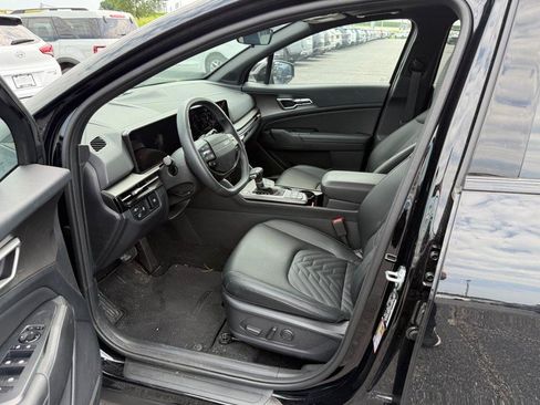 Used 2026 Kia Sportage X-Line w/ X-Line Premium Package AWD/4WD image 3