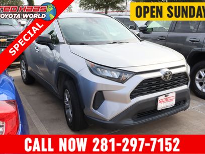 Used 2019 Toyota RAV4 LE