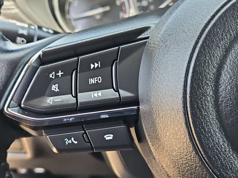 Used 2025 MAZDA CX-5 AWD 2.5 S w/ Preferred Package image 21