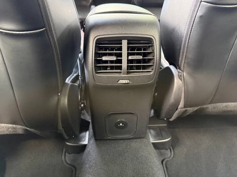 Used 2026 Ford Escape ST-Line AWD/4WD image 18