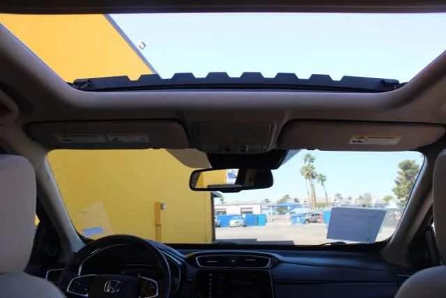 Used 2017 Honda CR-V Touring image 16