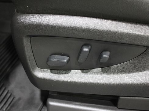 Used 2018 GMC Sierra 1500 SLT w/ SLT Premium Package image 4