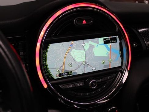 Used 2018 MINI Cooper S FWD image 17