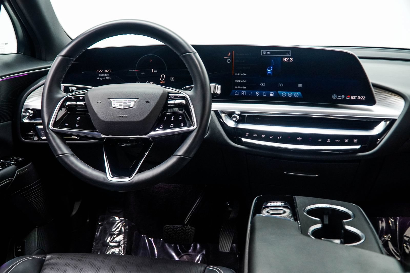 Used 2024 Cadillac Lyriq Sport RWD image 18