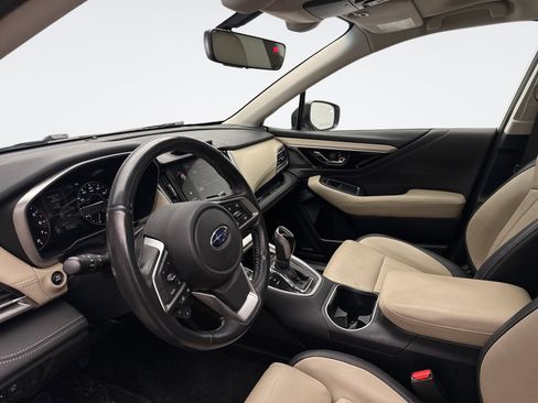 Used 2022 Subaru Outback Limited w/ Popular Package #2 image 9