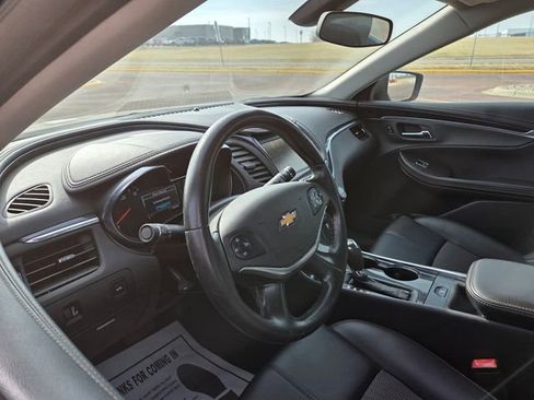 Used 2020 Chevrolet Impala LT image 12