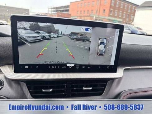 Used 2025 Ford Explorer ST-Line AWD/4WD image 25