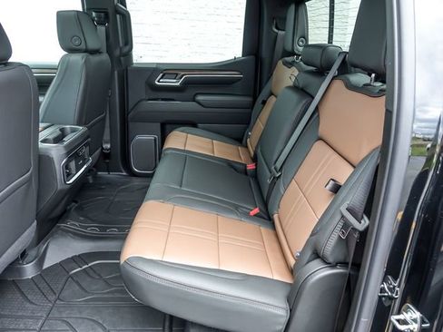 New 2026 Chevrolet Silverado 1500 High Country AWD/4WD image 20