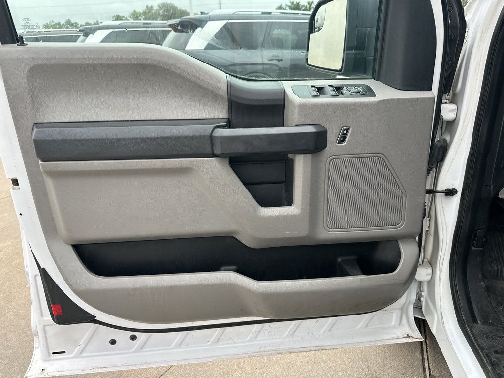 Used 2017 Ford F150 XL w/ Equipment Group 101A Mid AWD/4WD image 16