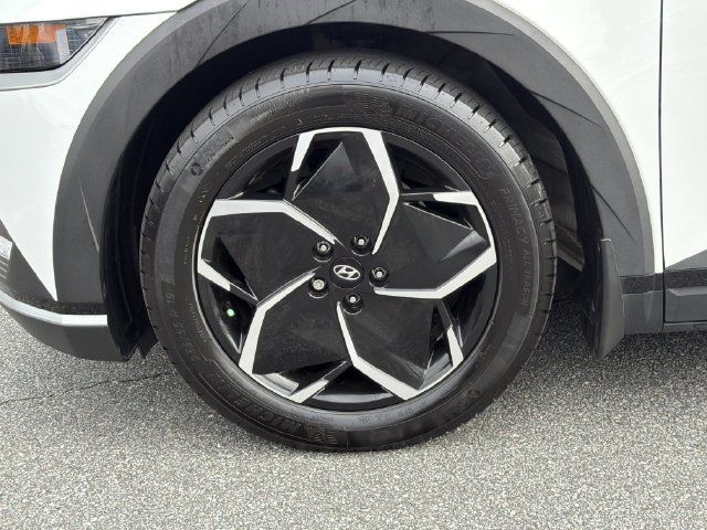 Certified 2024 Hyundai Ioniq 5 SEL RWD image 13