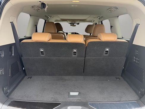 Used 2025 INFINITI QX80 Sensory image 52