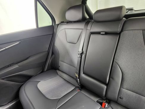 New 2026 Kia Niro EX FWD image 14