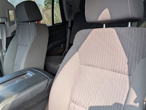 Used 2018 Chevrolet Tahoe LS image 7