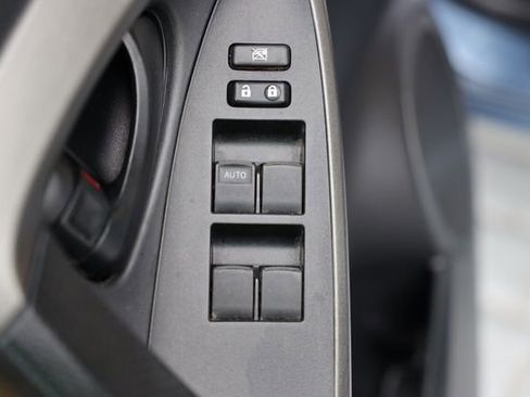 Used 2010 Toyota RAV4 4WD image 11
