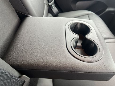 Used 2023 Chevrolet Bolt LT image 37