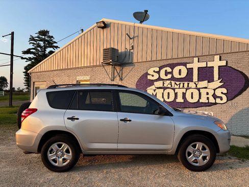Used 2011 Toyota RAV4 4WD w/ Base L4 Extra Value Pkg image 1