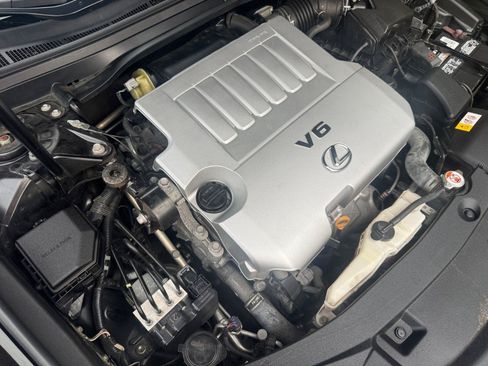 Used 2017 Lexus ES 350 w/ Navigation System Package FWD image 38