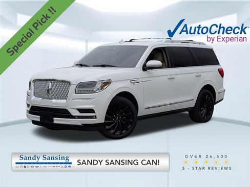 Used 2021 Lincoln Navigator Reserve RWD image 1