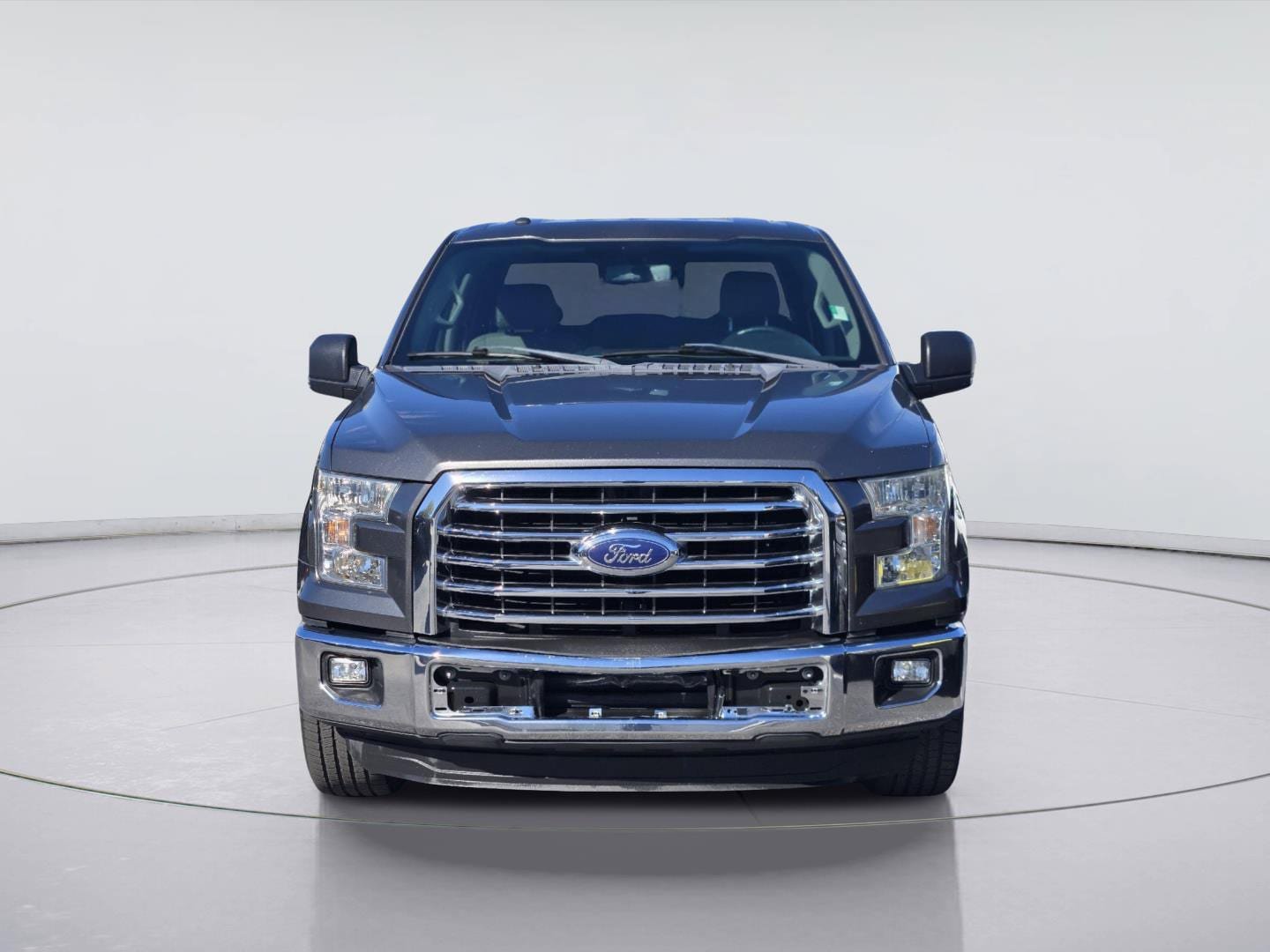 Used 2015 Ford F150 XLT w/ Equipment Group 302A Luxury RWD image 2