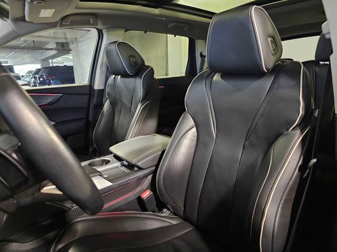 Used 2023 Acura MDX SH-AWD w/ Advance Package image 29