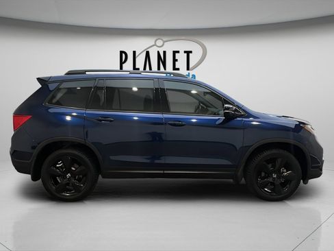 Certified 2021 Honda Passport Elite image 3