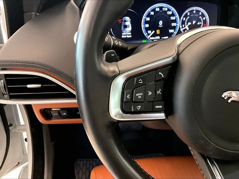 Used 2018 Jaguar XE Portfolio RWD image 23