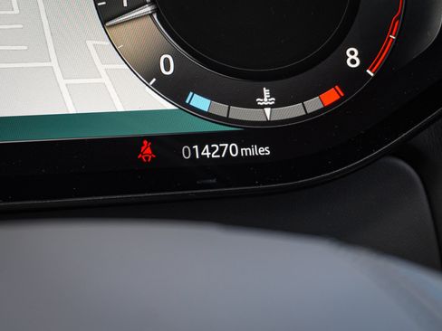 Used 2024 Land Rover Range Rover Autobiography AWD/4WD image 23