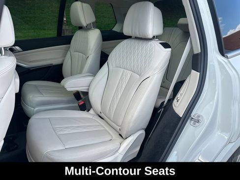 Used 2021 BMW X7 xDrive40i w/ Executive Package AWD/4WD image 30